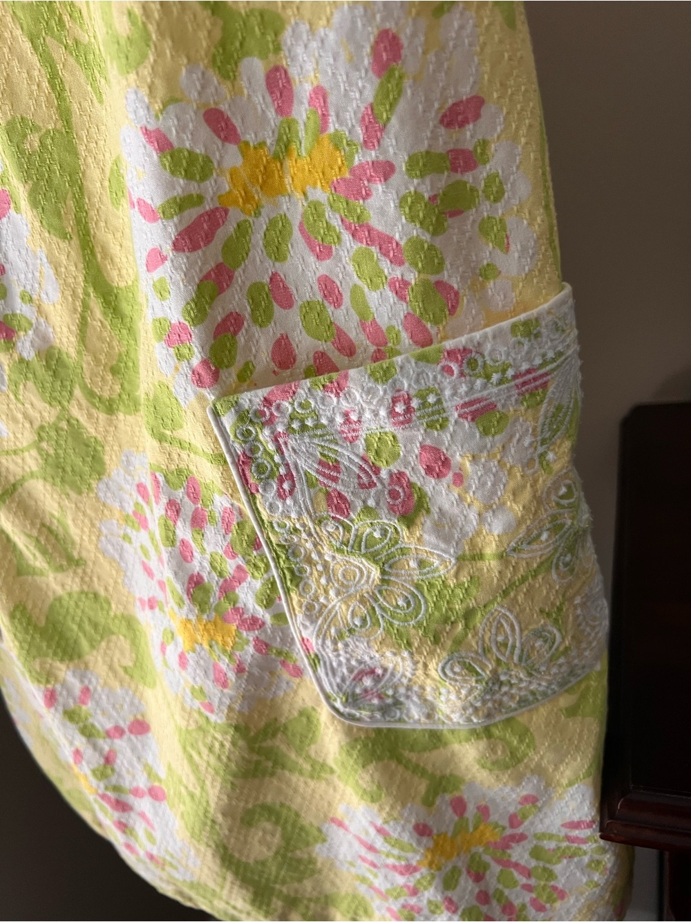 Lilly Pulitzer jubilee ‘Lilly in the leaves’ Yellow green Floral Shift Dress - Picture 4 of 11